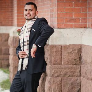 Meet your Posher, Abraham